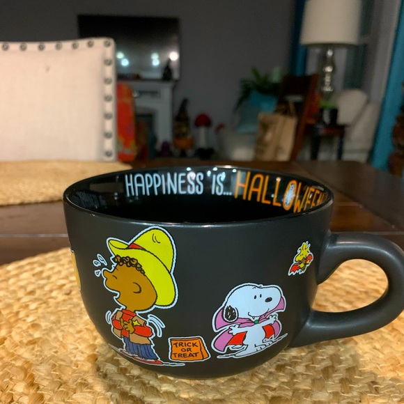 Peanuts Oversized Halloween Mug - Picture 3 of 5